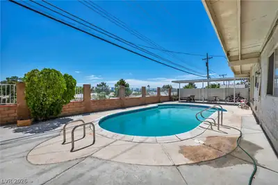 313 Falcon Lane, Las Vegas