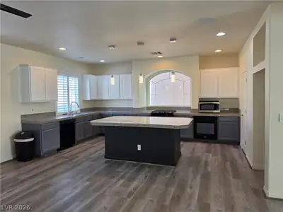 9739 Fox Estate Street, Las Vegas, NV 89141 Kitchen