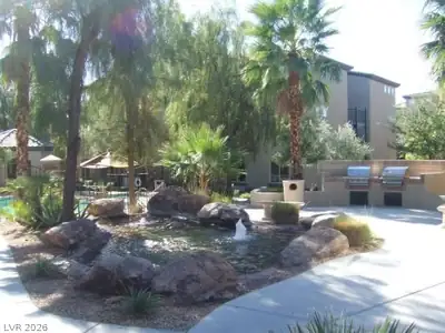 4400 South Jones Boulevard 3083 Patio