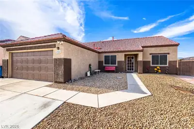 2402 White Sails Court, North Las Vegas, NV 89031 