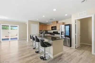 7852 Hamilton Pool Drive, Las Vegas, NV 89113 Kitchen