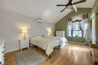 9536 Cliff View Way, Las Vegas, NV 89117 Primary Bedroom