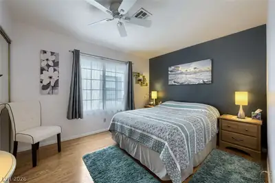 9536 Cliff View Way, Las Vegas, NV 89117 Bedroom