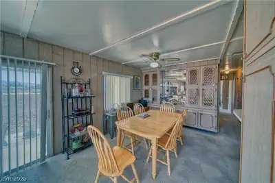 1260 Windy Lane Dining Area