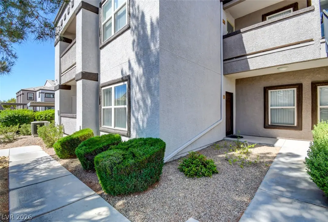7255 West Sunset Road 1077