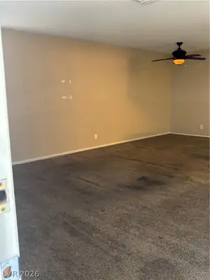 1470 ELIZABETH Avenue 3 Bedroom