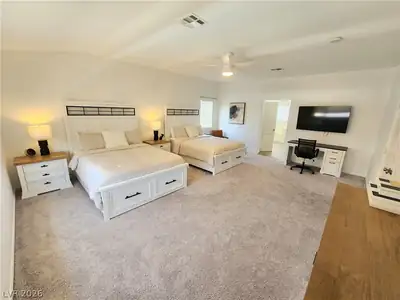 2743 Peekskill Avenue Primary Bedroom