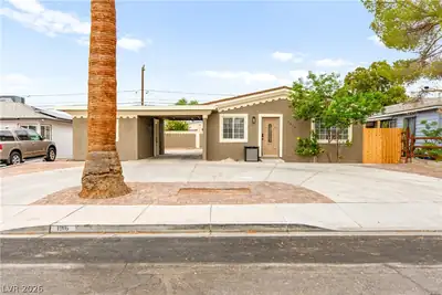 1916 Howard Avenue, Las Vegas, NV 89104 Front of Structure