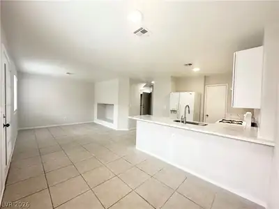 2525 Sierra Bello Avenue 103 Living Room