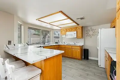 5445 El Roble Court, Las Vegas, NV 89120 Kitchen