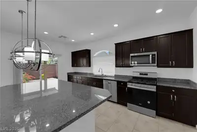 7138 Oakville Ranch Court, Las Vegas, NV 89118 Kitchen
