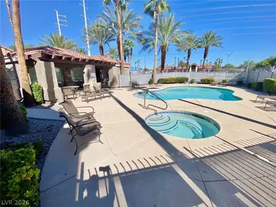 5525 West Flamingo Road 2009 Pool