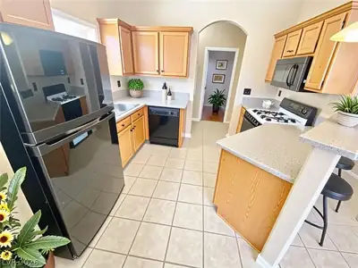 5525 West Flamingo Road 2009 Kitchen