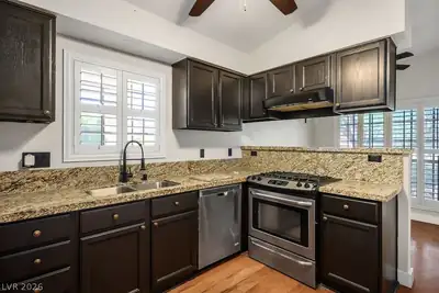 4824 Lawnwood Court Kitchen
