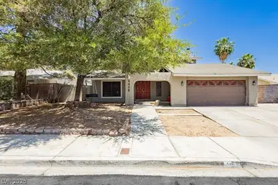 5436 El Roble Court, Las Vegas, NV 89120 Front of Structure