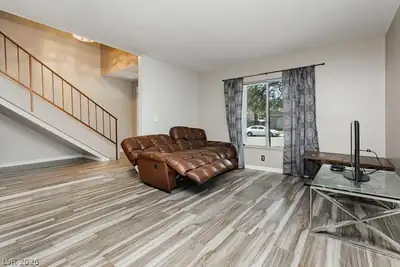5436 El Roble Court, Las Vegas, NV 89120 Living Room