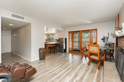 5436 El Roble Court, Las Vegas, NV 89120 Living Room