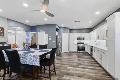 3624 Twinbreeze Way, Las Vegas, NV 89129 Kitchen