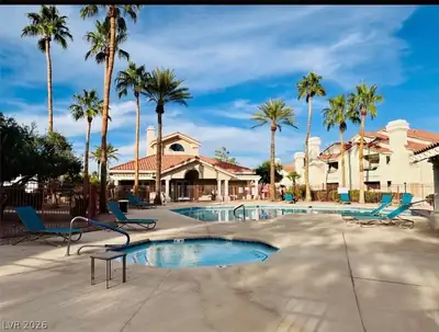 7905 Ryandale Circle 201, Las Vegas