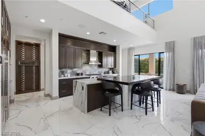 2790 La Bella Court, Henderson, NV 89052 Kitchen