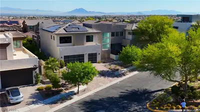 2790 La Bella Court, Henderson
