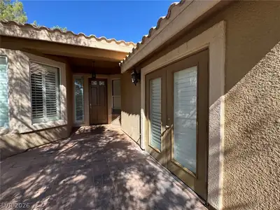 1625 Hidden Spring Drive, Las Vegas, NV 89117 Entrance Foyer