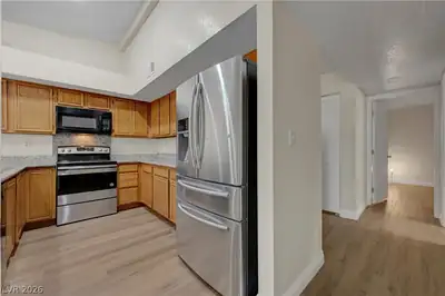 4420 Woodpine Drive 103 Kitchen