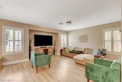 5543 Aleman Drive, Las Vegas, NV 89113 Living Room