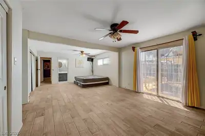 1555 Bledsoe Lane, Las Vegas, NV 89110 Primary Bedroom