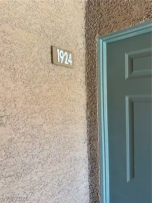 2120 Ramrod Avenue 1924, Henderson, NV 89014 Entry