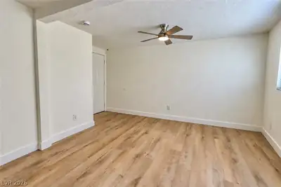 2030 Sunrise Avenue 8 Bedroom