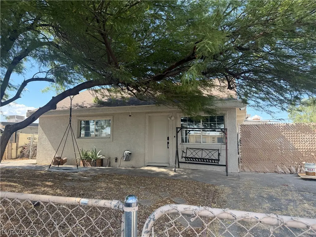 5062 Blanton Drive, Las Vegas, NV 89122