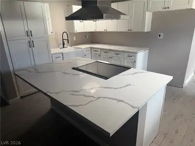 5062 Blanton Drive, Las Vegas, NV 89122 Kitchen