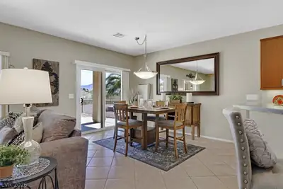 2200 Stony Prairie Court Dining Area