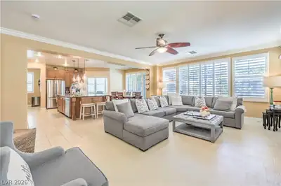 1021 Via Gallia Street Living Room