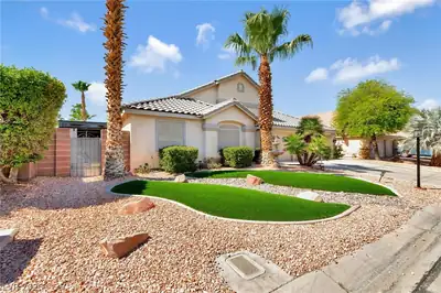 275 Macsnap Avenue Las Vegas, NV 89183