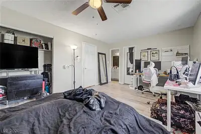 929 Willow Tree Drive D Bedroom