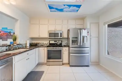 2709 Copper Mesa Drive, Las Vegas, NV 89134 Kitchen