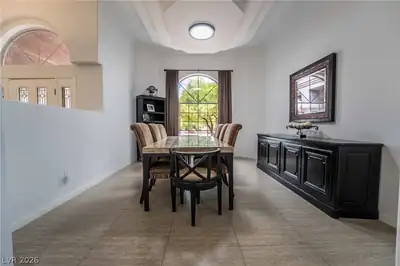 6315 North Grand Canyon Drive Dining Area