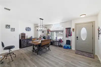 2100 Iroquois Avenue, Pahrump, NV 89048 Dining Area