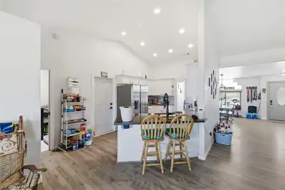 2100 Iroquois Avenue, Pahrump, NV 89048 Kitchen