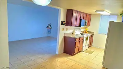 5185 Indian River Drive 227 Kitchen
