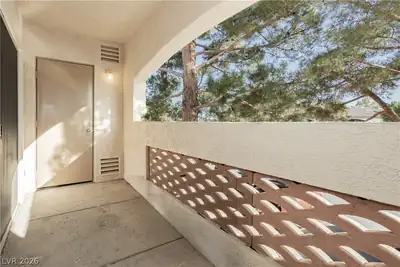 7400 West Flamingo Road 2094 Patio