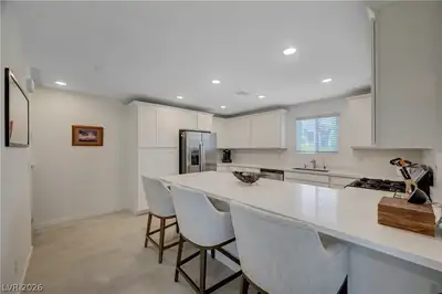 6318 Foxes Dale Street, Las Vegas, NV 89166 Kitchen