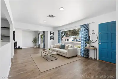 909 Canosa Avenue, Las Vegas, NV 89104 