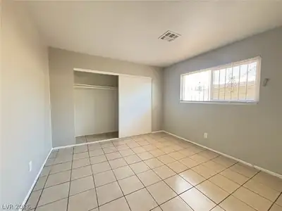2504 East Mesquite Avenue Bedroom