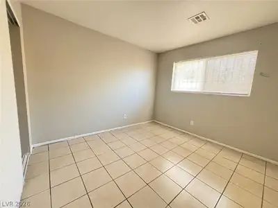 2504 East Mesquite Avenue Bedroom