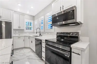 7345 West Wigwam Avenue Kitchen