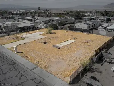 215 Shoshone Lane Henderson, NV 89015