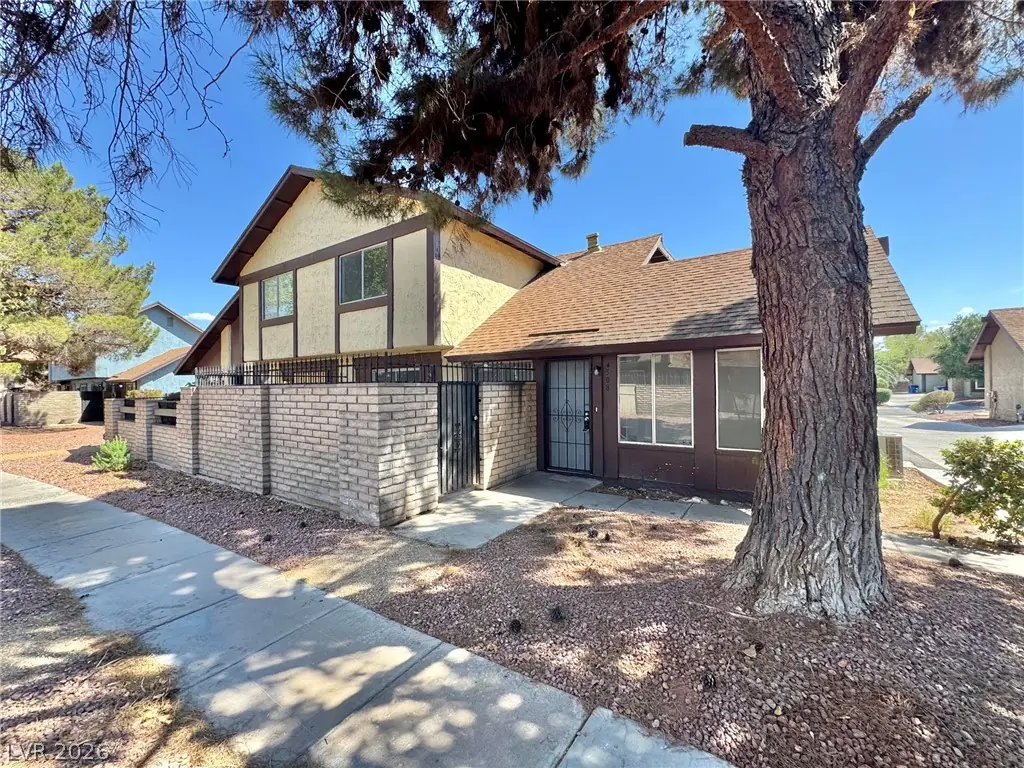 4508 Del Oro Drive, Las Vegas, NV 89102